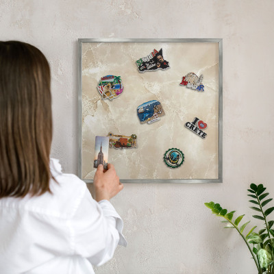 Lavagna magnetica decorativa da parete in colore argento Motivo marmorizzato