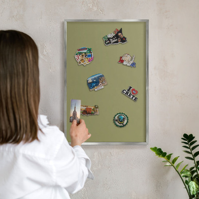 Lavagna magnetica decorativa da parete in colore argento Erba verde