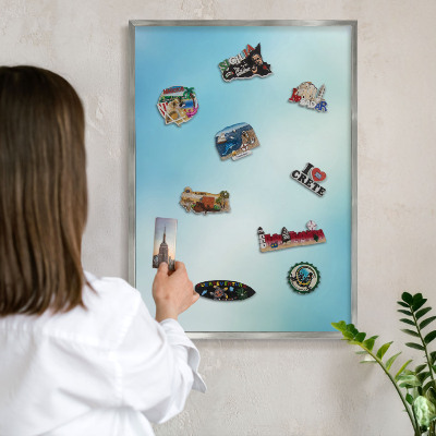 Lavagna magnetica decorativa da parete in colore argento Cielo blu