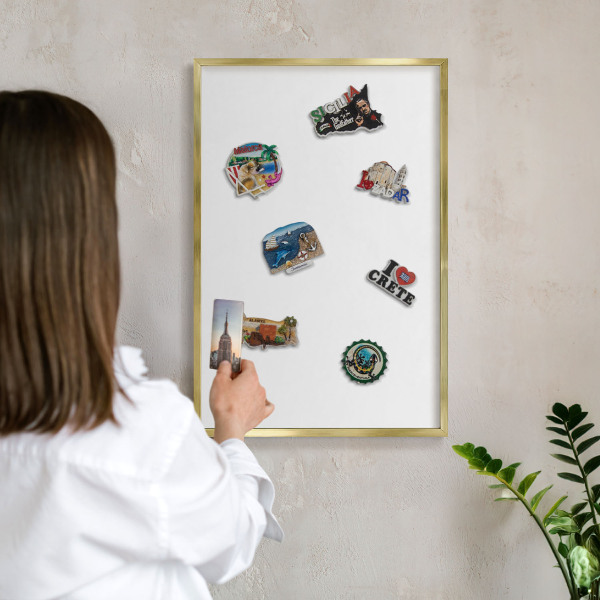 Lavagna magnetica per calamite souvenir in colore oro Bianco puro