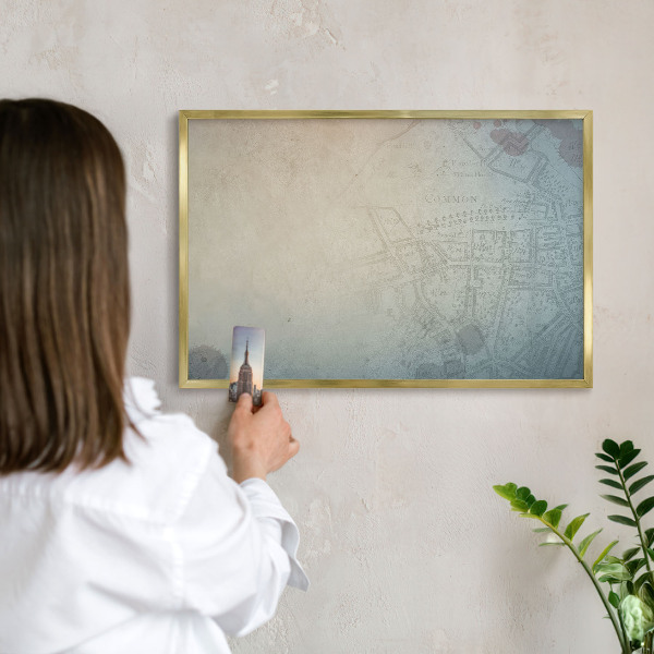 Lavagna per calamite delle vacanze con cornice dorata Vecchia mappa