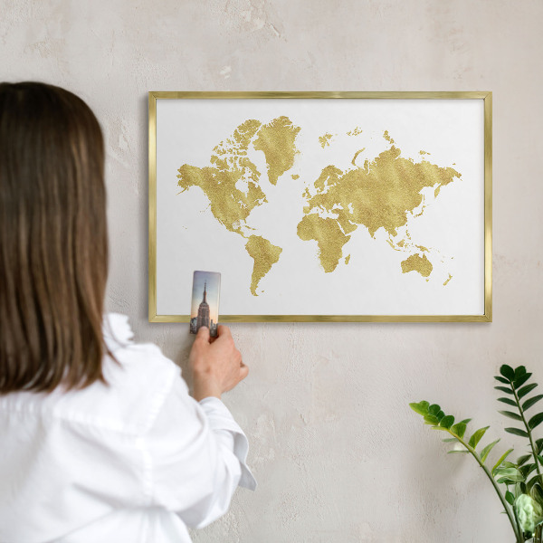 Lavagna per calamite delle vacanze con cornice dorata Mappa del mondo