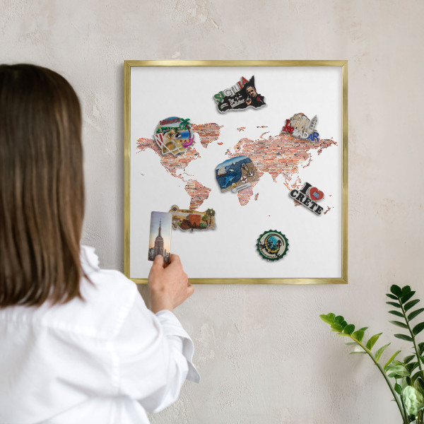 Lavagna per calamite delle vacanze con cornice dorata Mappa dei mattoni