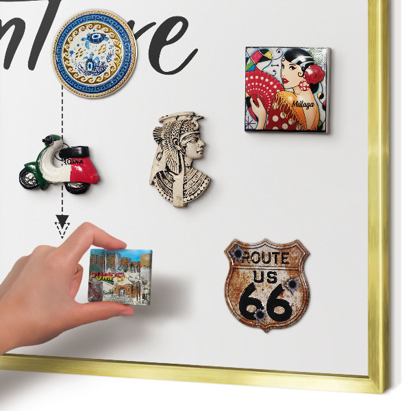Lavagna magnetica per calamite souvenir in colore oro Tema avventura