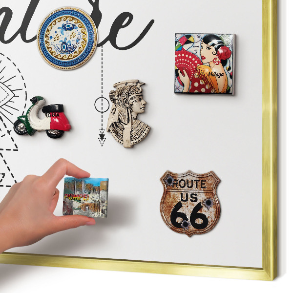 Lavagna magnetica per calamite souvenir in colore oro Avventura all'aria aperta