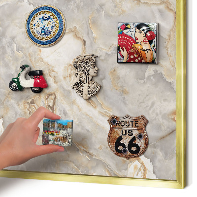Lavagna magnetica per calamite souvenir in colore oro Eleganza del marmo
