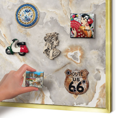 Lavagna magnetica per calamite souvenir in colore oro Eleganza del marmo