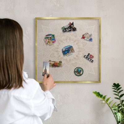 Lavagna magnetica per calamite souvenir in colore oro Modelli di mandala