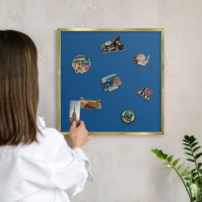 Lavagna magnetica per calamite souvenir in colore oro Blu scuro