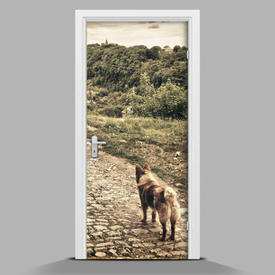 Adesivo per porta interna Un cane in montagna