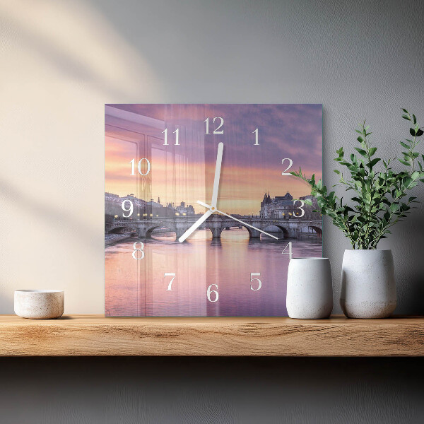 Orologio quadrato Città fluviale