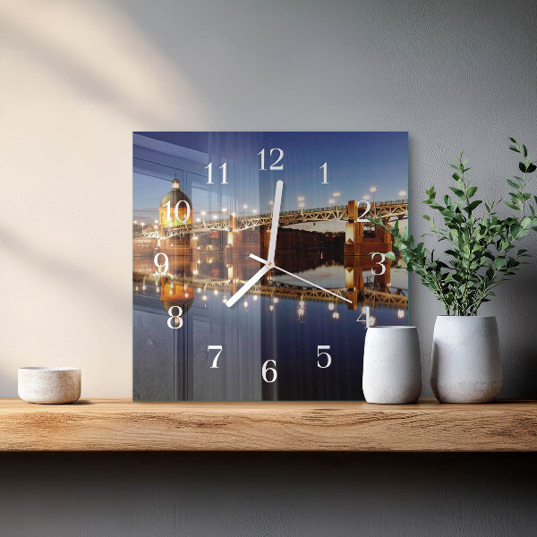 Orologio quadrato Ponte sul fiume