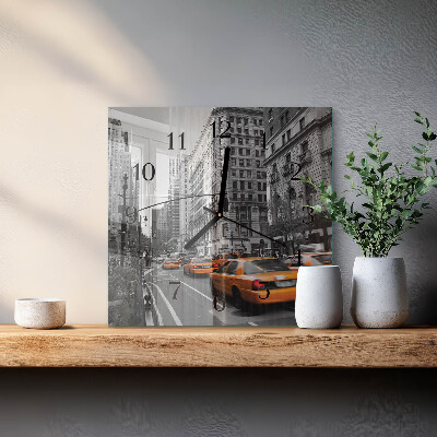 Orologio quadrato Taxi a New York