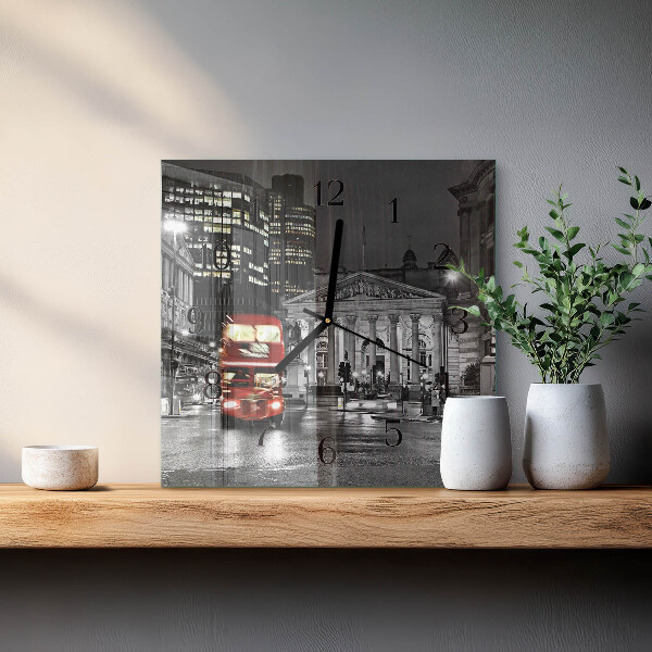 Orologio quadrato autobus di Londra