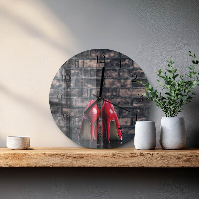 Orologio rotondo Scarpe col tacco rosse