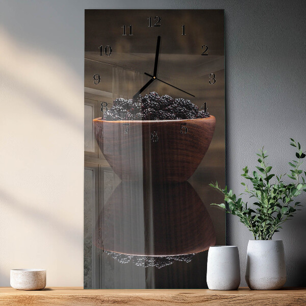 Orologio verticale More