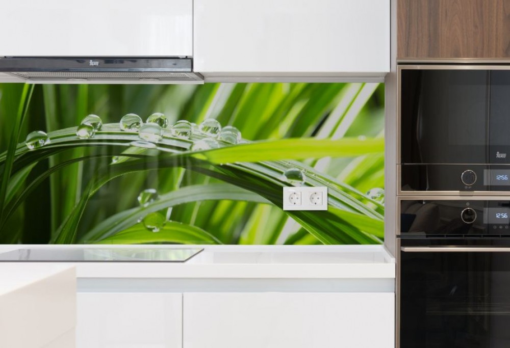 pannello in vetro per la cucina