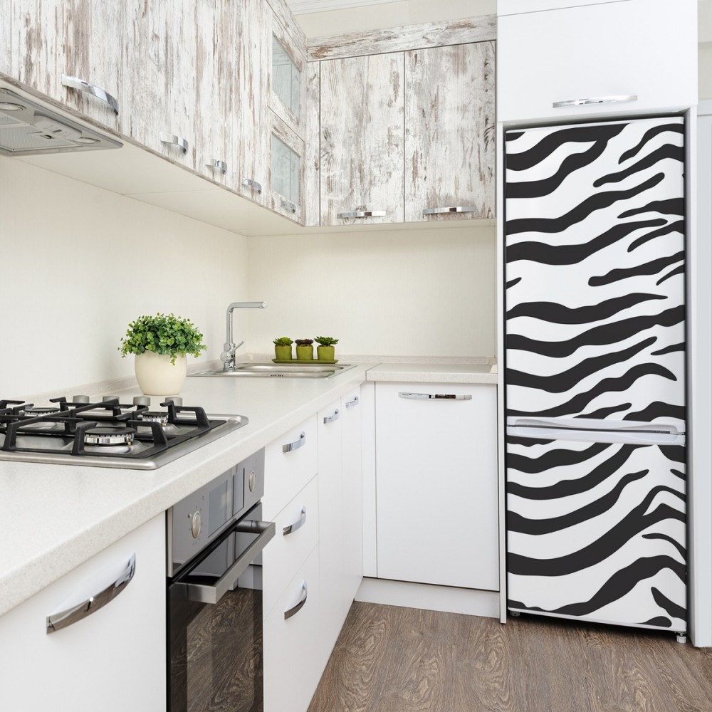 adesivi sul frigorifero