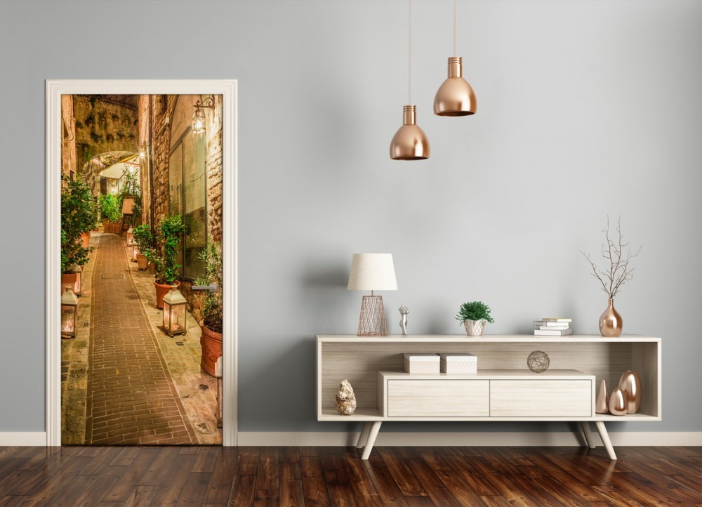 carta da parati fotografica su porte scorrevoli in un ampio corridoio